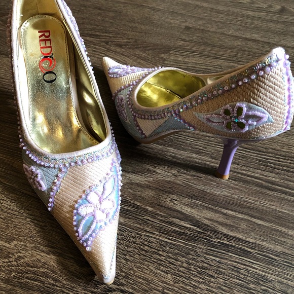 Vintage Beaded Floral Heels - Picture 8 of 17